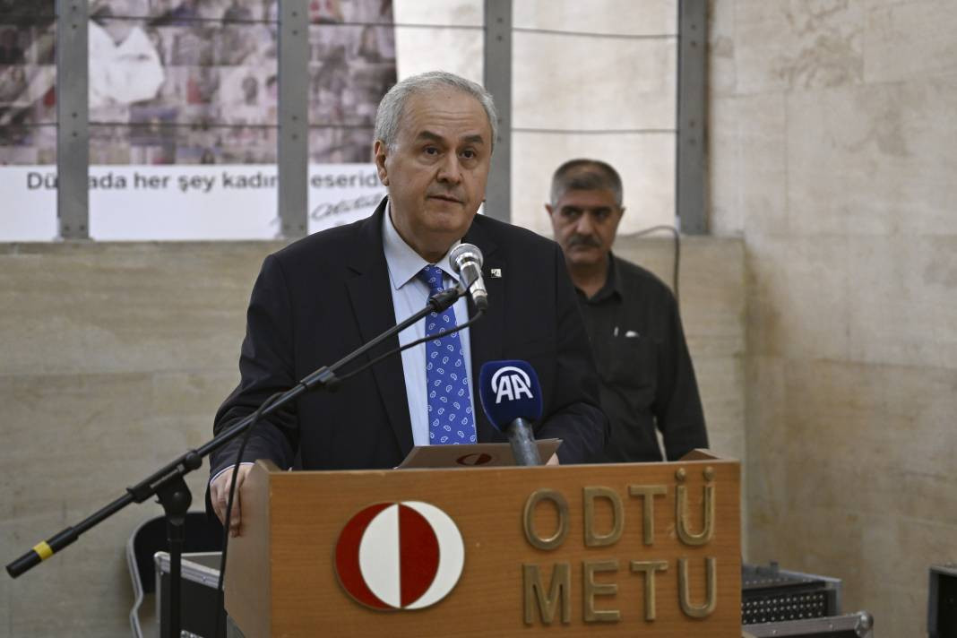 ODTÜ'de ‘Cumhuriyetin 101. yılında 101 kadın fotoğrafı’ temalı sergi - Resim: 18